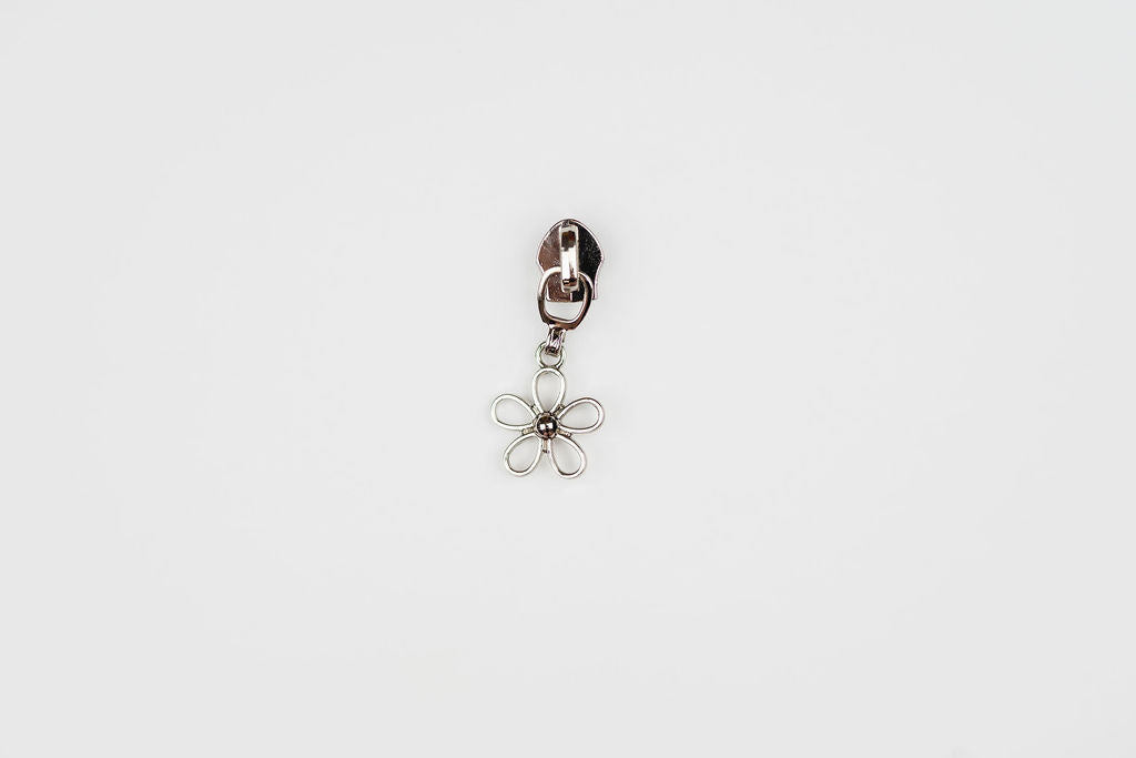 Line Design Flower Zipper Pull - Size 5 (non locking)