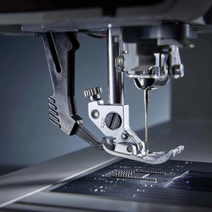 PFAFF® expression™ 715 Sewing Machine