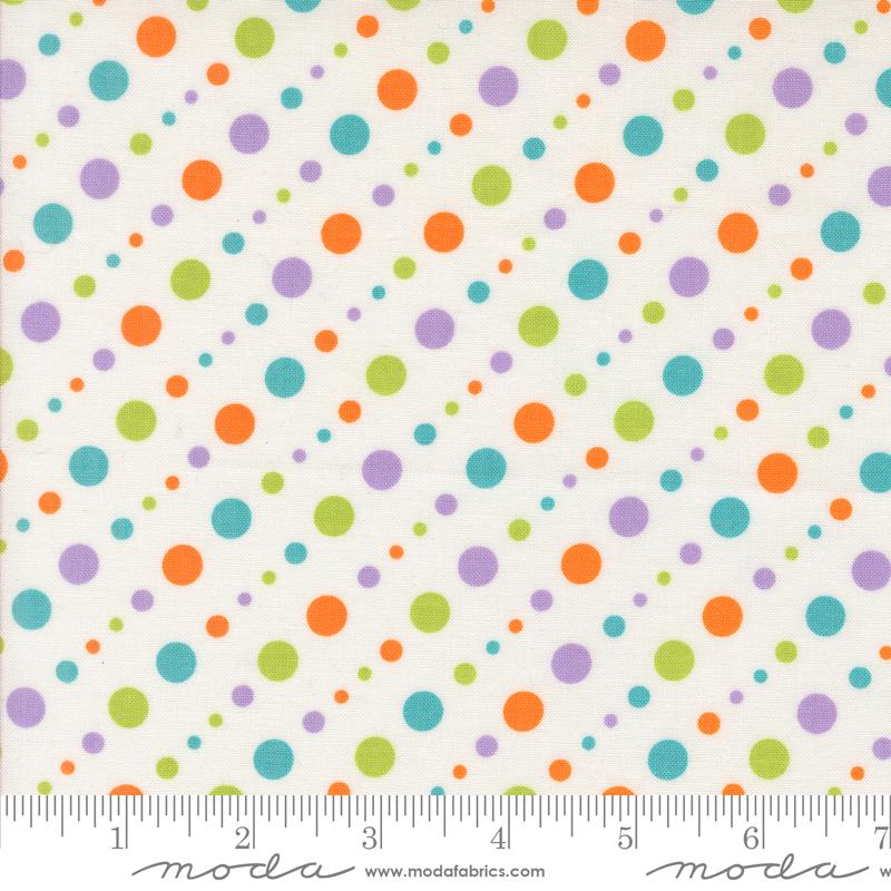 Candy Dots in Ghostly from Fab-Boo-Lous! by Me & My Sister Designs for Moda Fabrics