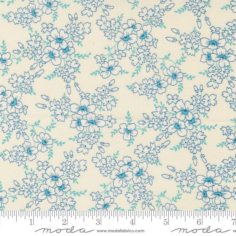 Flour White from Time & Again by Linzee McCray for Moda Fabrics