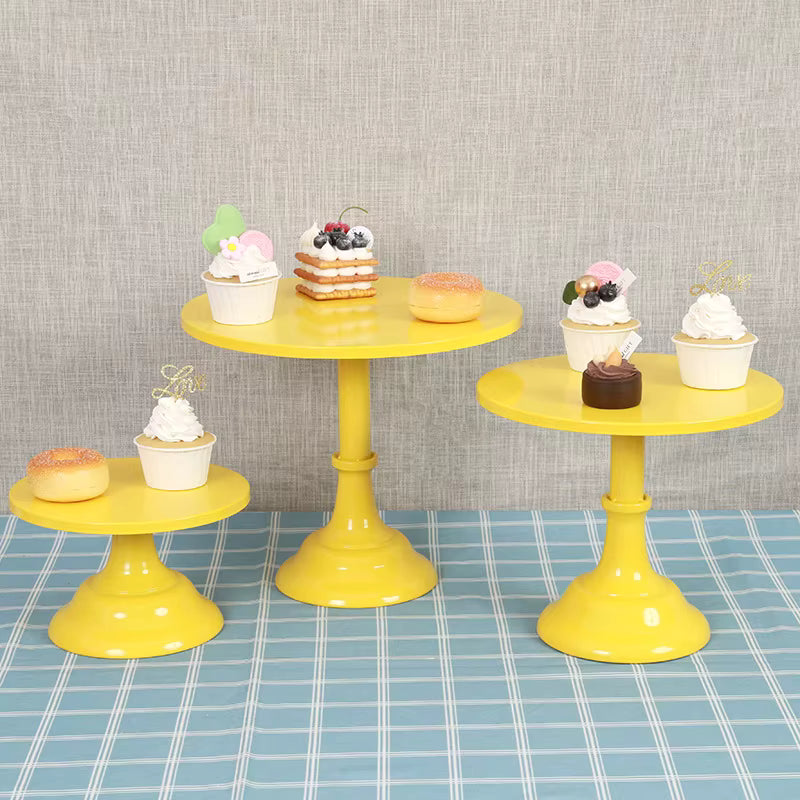 Metal Cake Stands (groups of 3), Fun Stuff