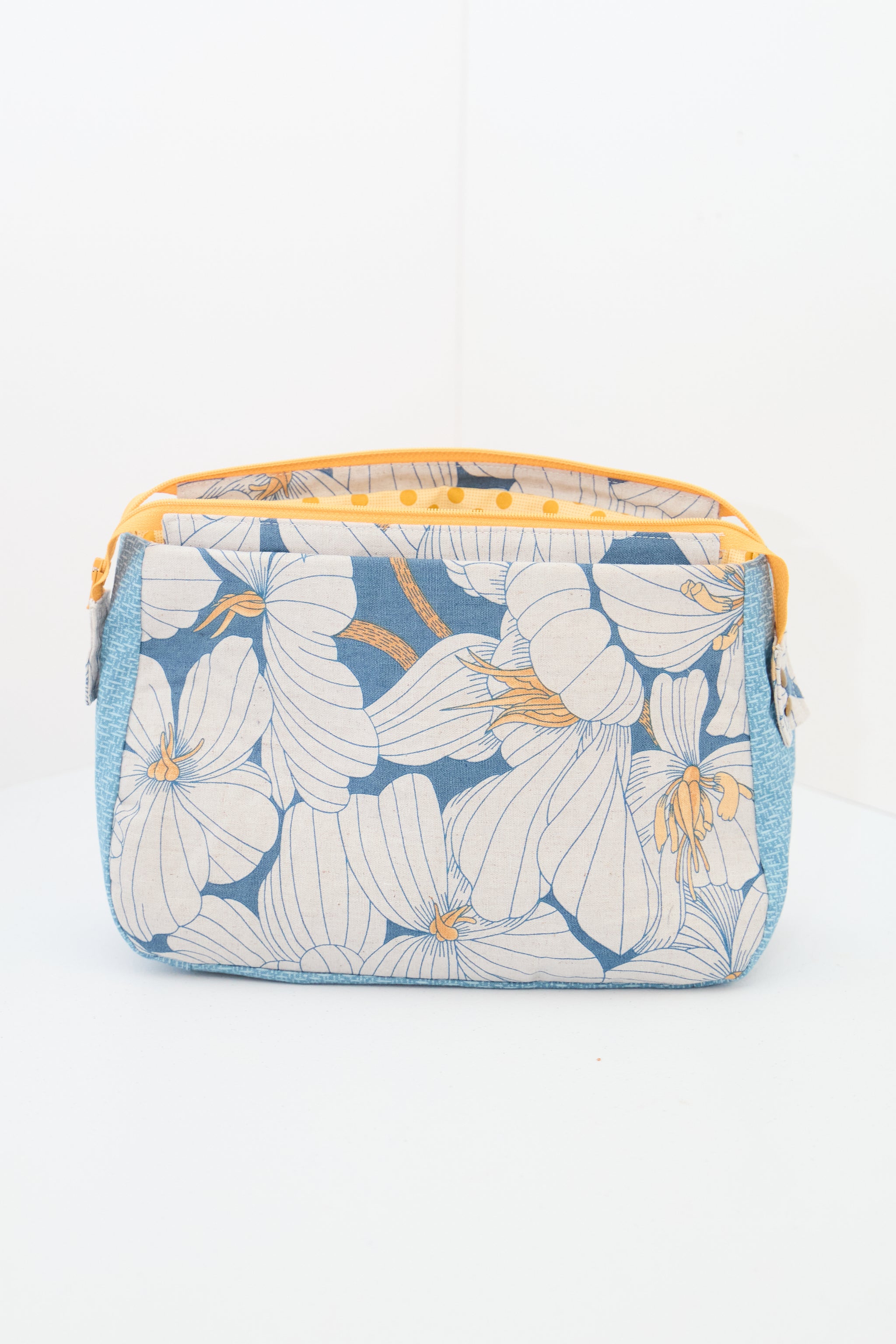 Plover Pouch Blue, Samples