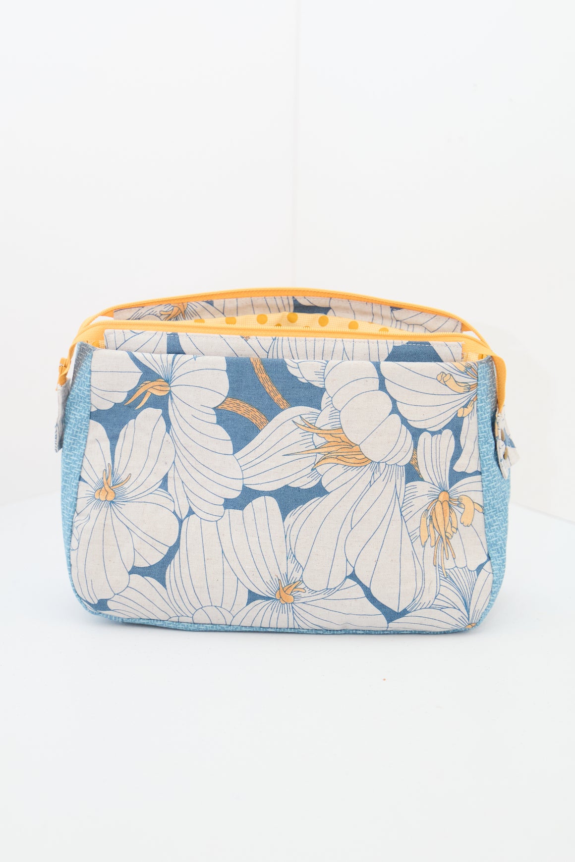 Plover Pouch Blue, Samples