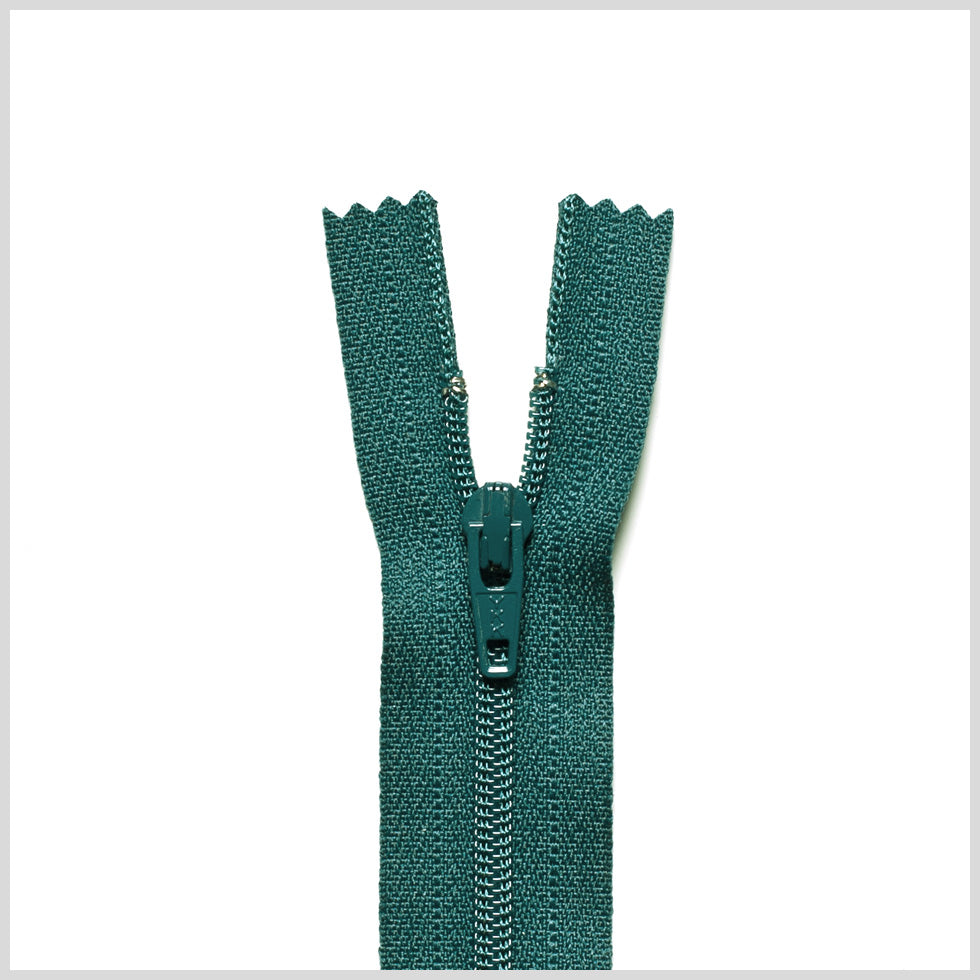 YKK Close Ended Zipper in Christmas Tree 14" (840)