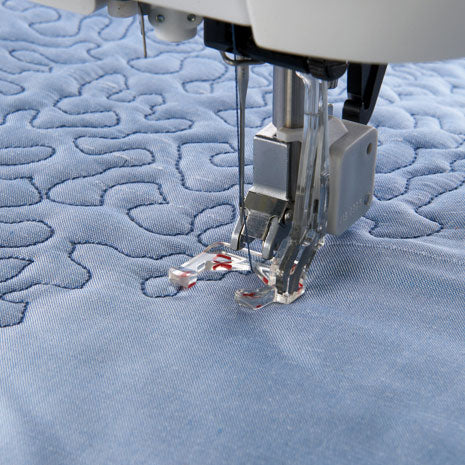 The Ultimate Secret Weapon: The PFAFF Magnetic Seam Guide - QUILTsocial